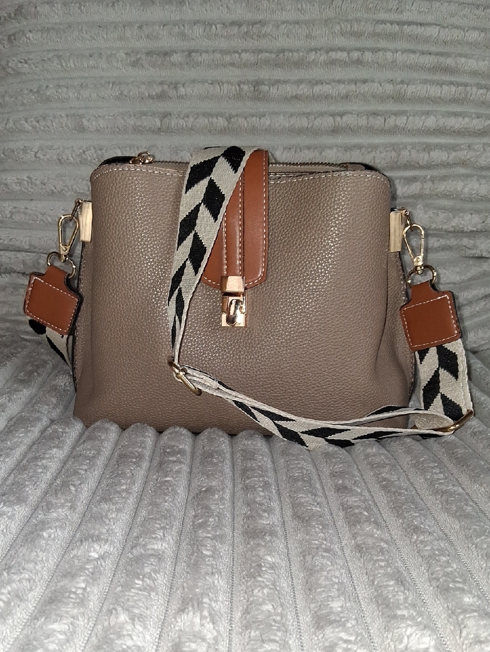 Crossbody Bag with Contrast Strap